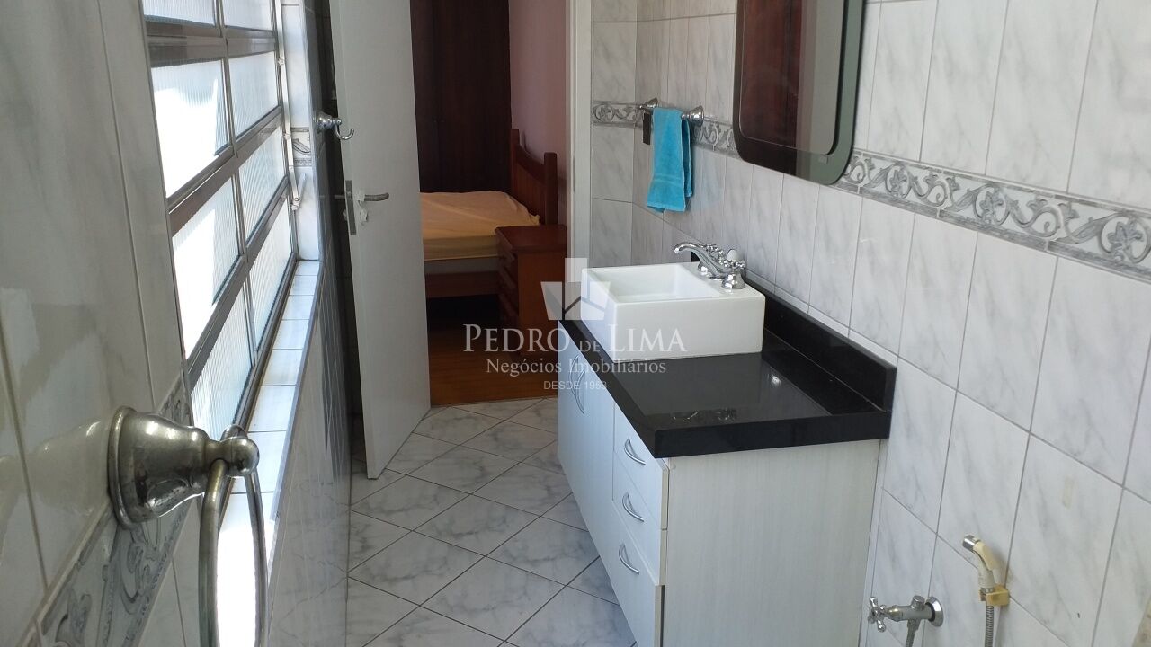 Sobrado 120m², 3 Quartos, 2 banheiros, 1 vaga, metrô Tatuapé.