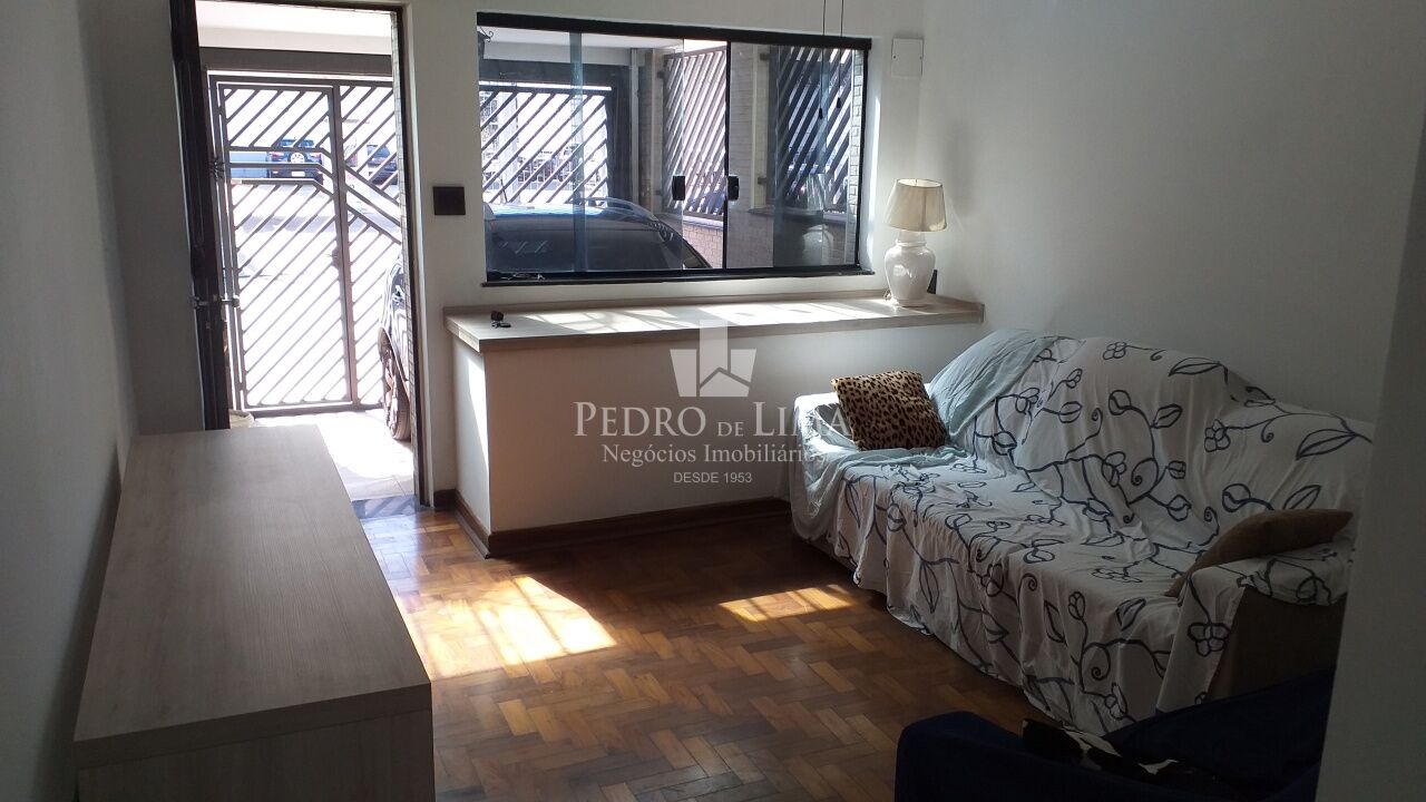 Sobrado 120m², 3 Quartos, 2 banheiros, 1 vaga, metrô Tatuapé.