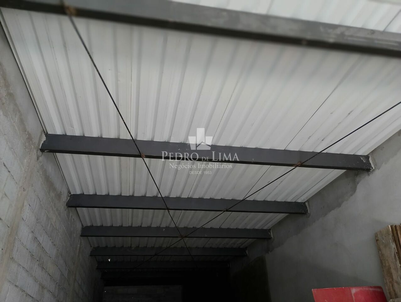 Salão "Novo de 64m²" ,Pé Direito Alto localizado na Vila Carrão