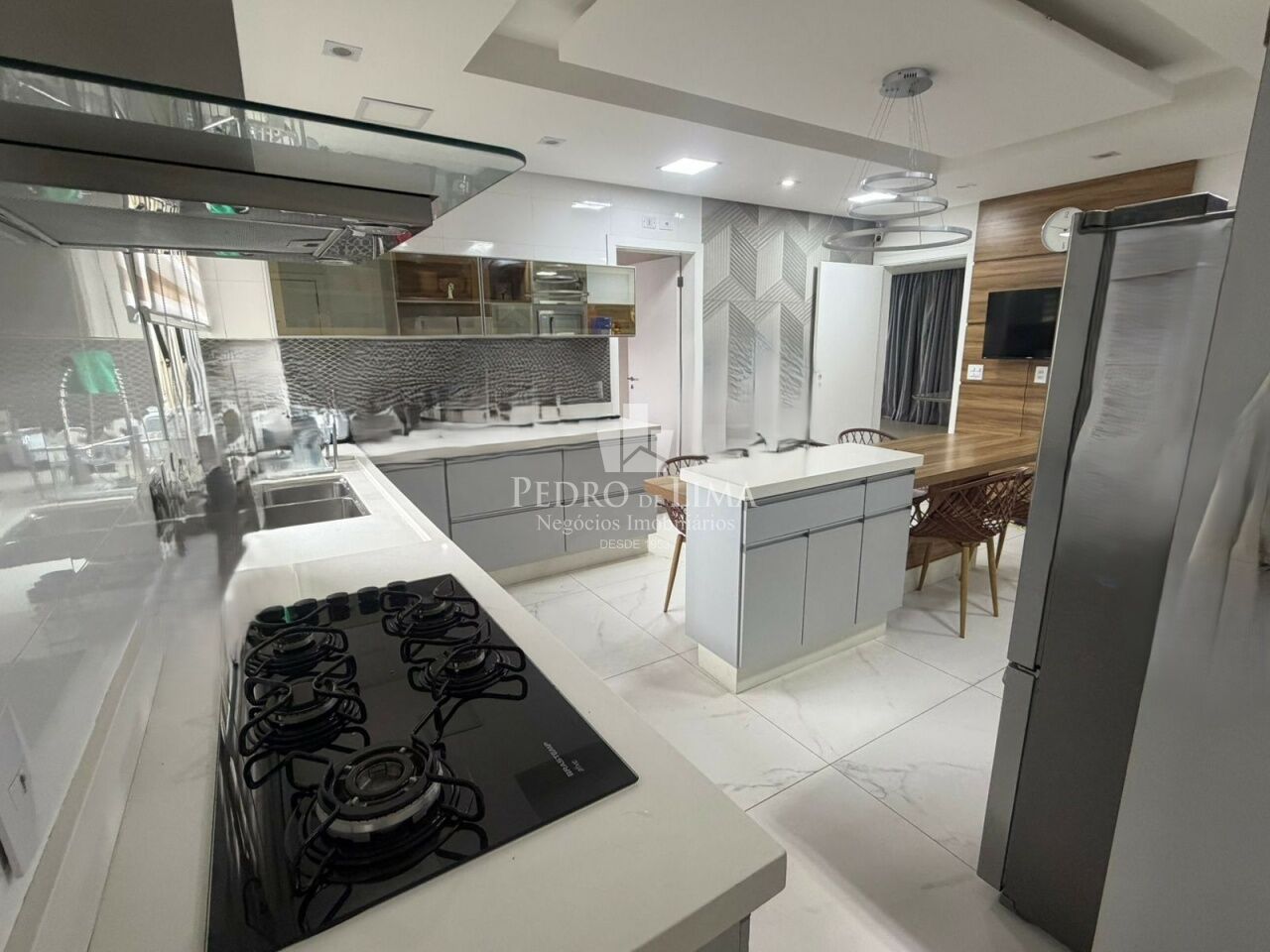 Apartamento 234m² alto padrão 