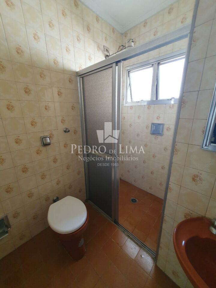Sobrado bem localizado na Vila Carrão, com 130m², 4 quartos e 2 vagas.