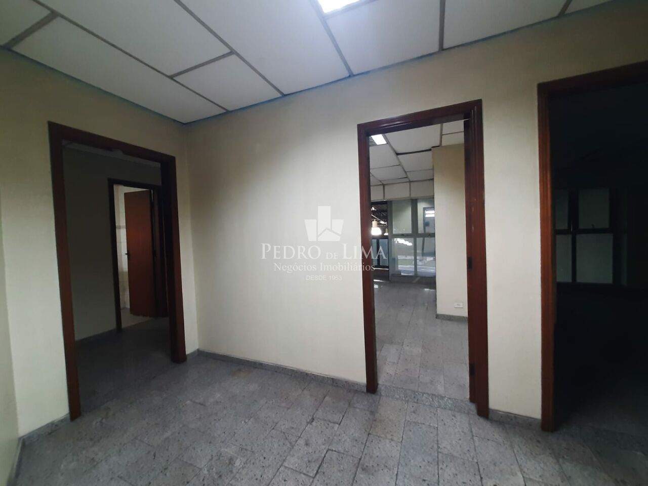 Salão Comercial com 369m² - Vila Ema