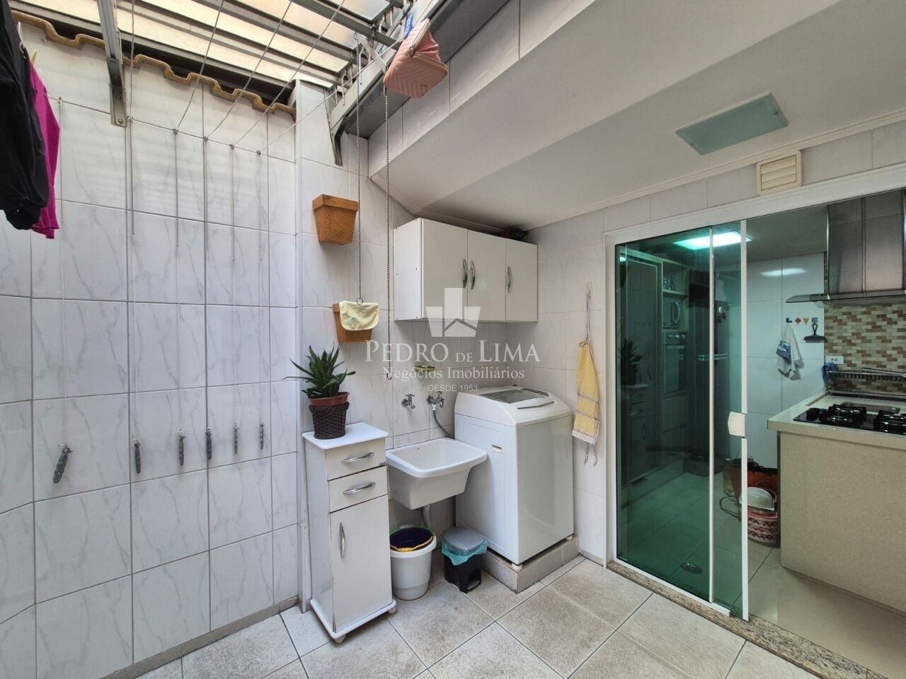 Sobrado em condomínio, 3 quartos, 3 vagas,  na Mooca.