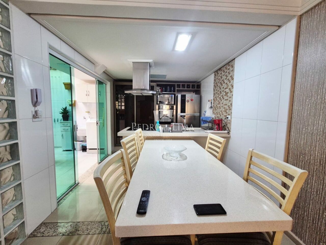 Sobrado em condomínio, 3 quartos, 3 vagas,  na Mooca.