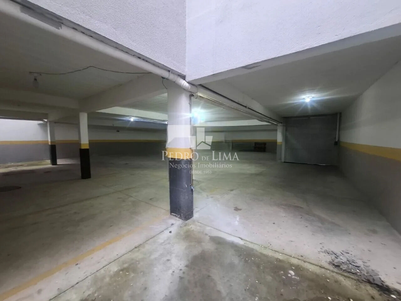 Prédio para comprar ou alugar com 709m² no bairro Tatuapé