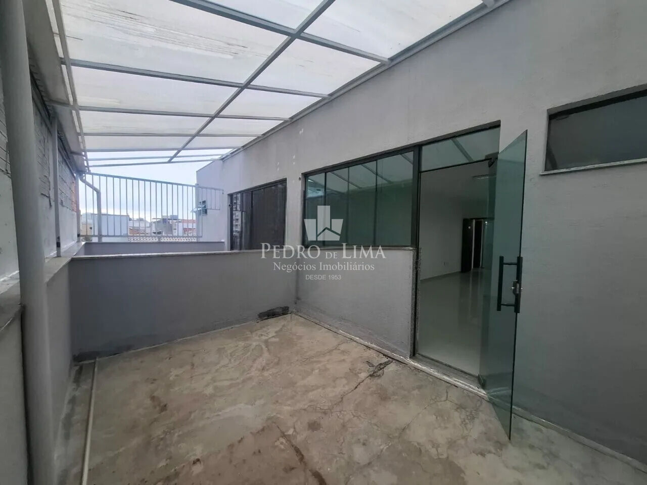 Prédio para comprar ou alugar com 709m² no bairro Tatuapé