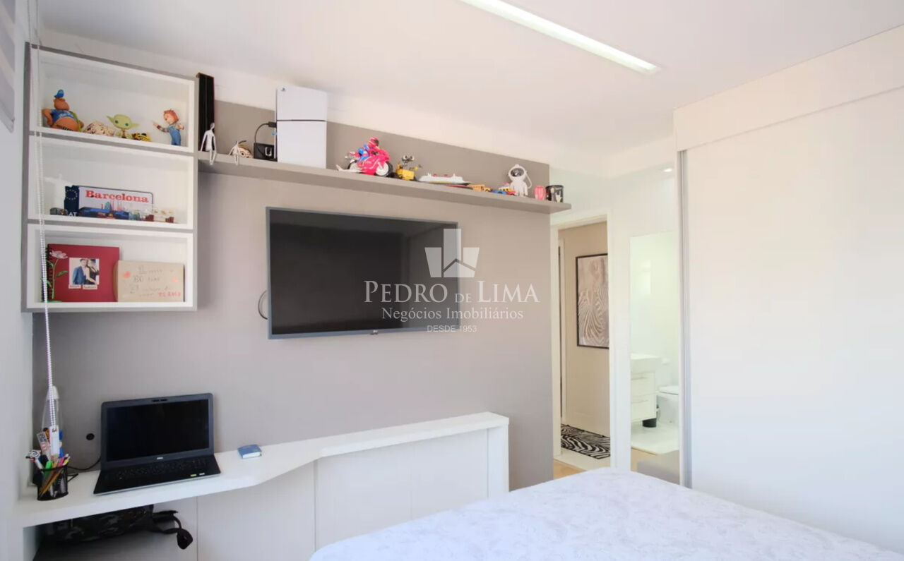 Apartamento com 3 suítes e 4 vagas, 227m²  no Condomínio Monte Serrat - Tatuapé