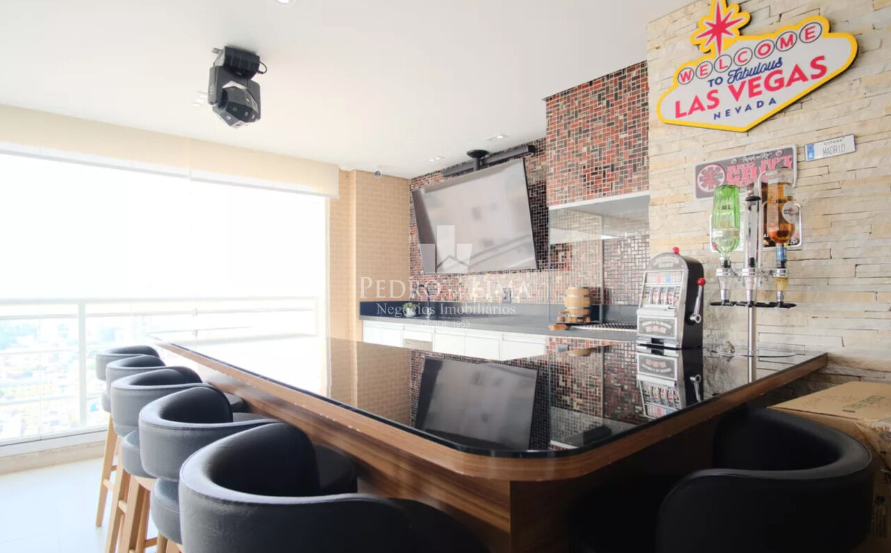 Apartamento com 3 suítes e 4 vagas, 227m²  no Condomínio Monte Serrat - Tatuapé