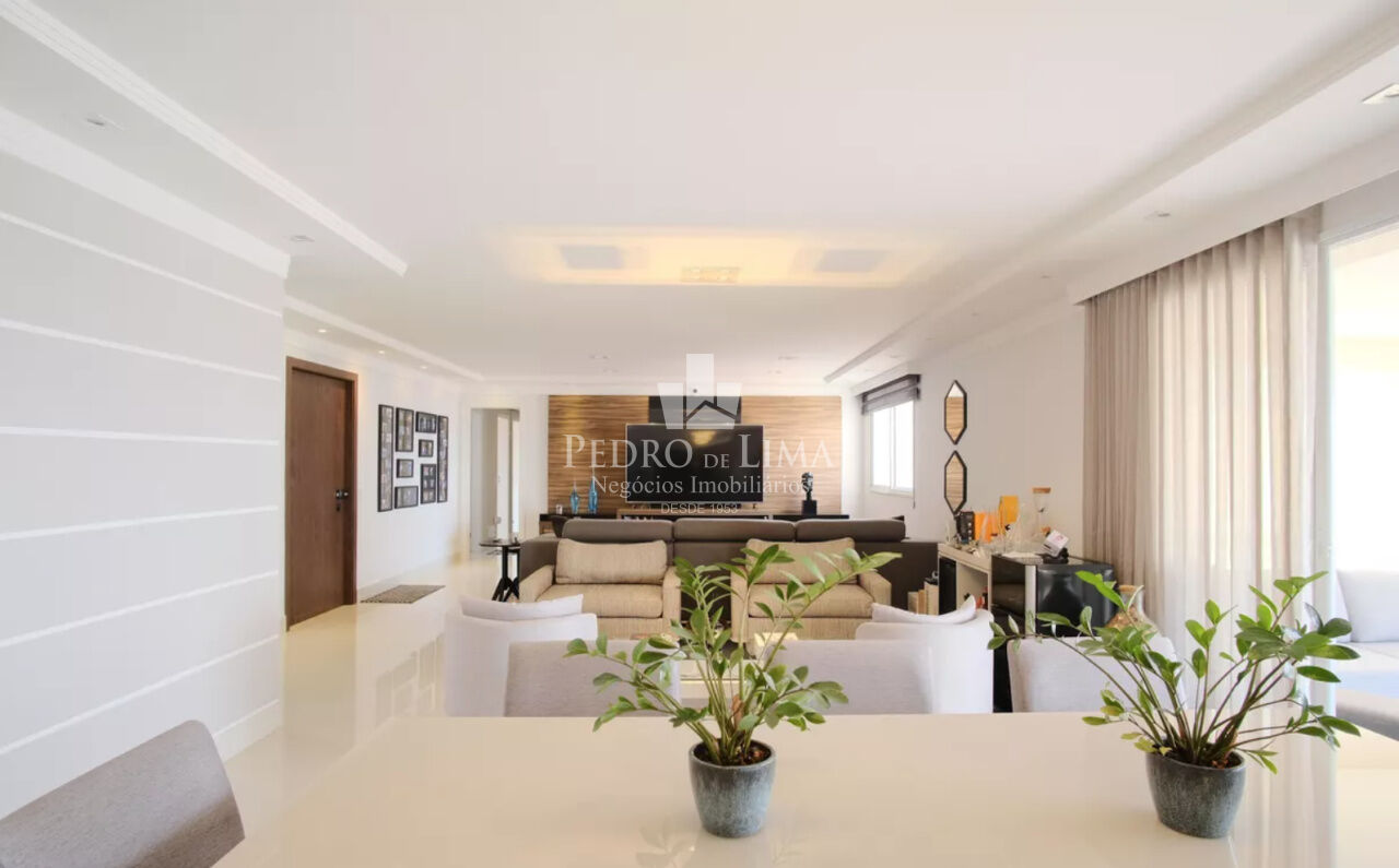 imagem do imovel Apartamento com 3 suítes e 4 vagas, 227m²  no Condomínio Monte Serrat - Tatuapé ref: TP30606