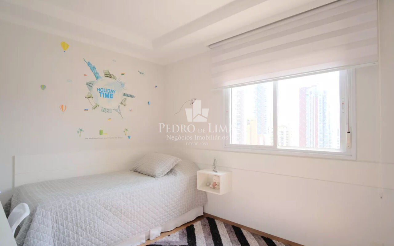 Apartamento com 3 suítes e 4 vagas, 227m²  no Condomínio Monte Serrat - Tatuapé