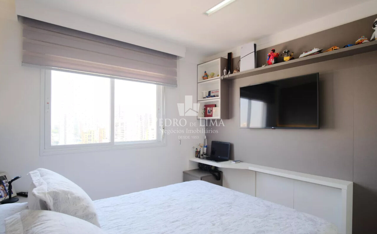 Apartamento com 3 suítes e 4 vagas, 227m²  no Condomínio Monte Serrat - Tatuapé