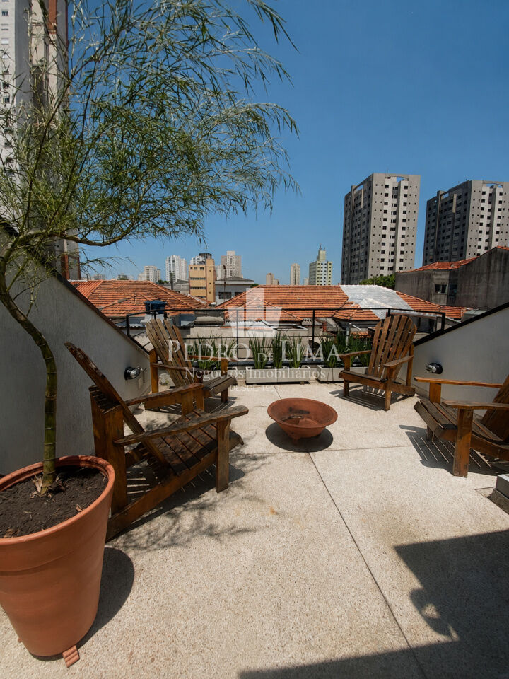 Casa de Vila na Mooca 2 quartos sendo 2 suítes , 3 banheiro, espaço gourmet, 2 vagas de garagem