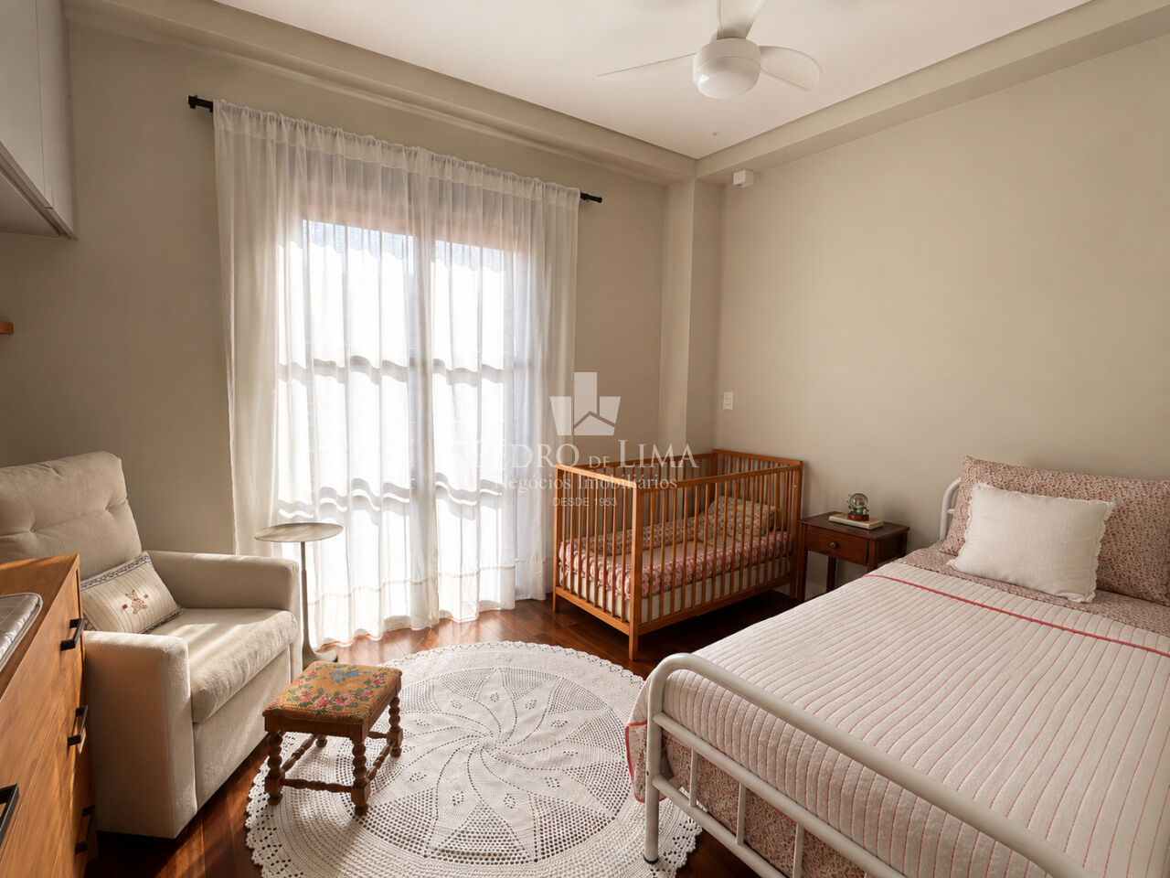 Casa de Vila na Mooca 2 quartos sendo 2 suítes , 3 banheiro, espaço gourmet, 2 vagas de garagem