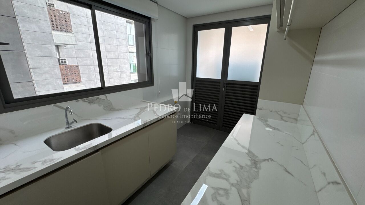 Apartamento 4 suítes, 5 vagas , Anália Franco
