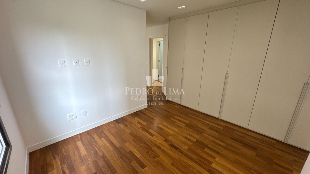 Apartamento 4 suítes, 5 vagas , Anália Franco