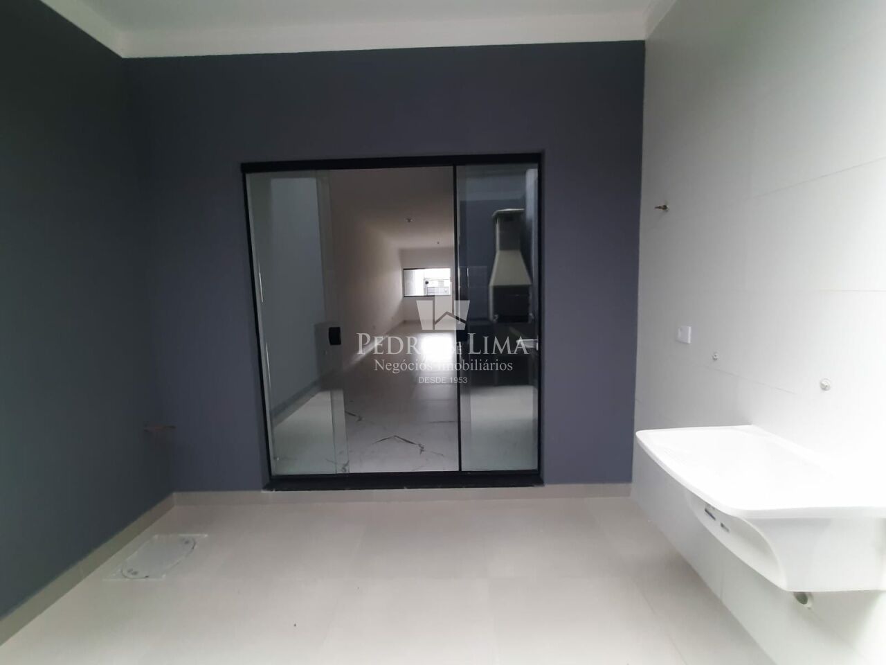 Sobrado Frontal, 3 quartos, 1 suíte, 2 vagas, Jardim Vila Formosa