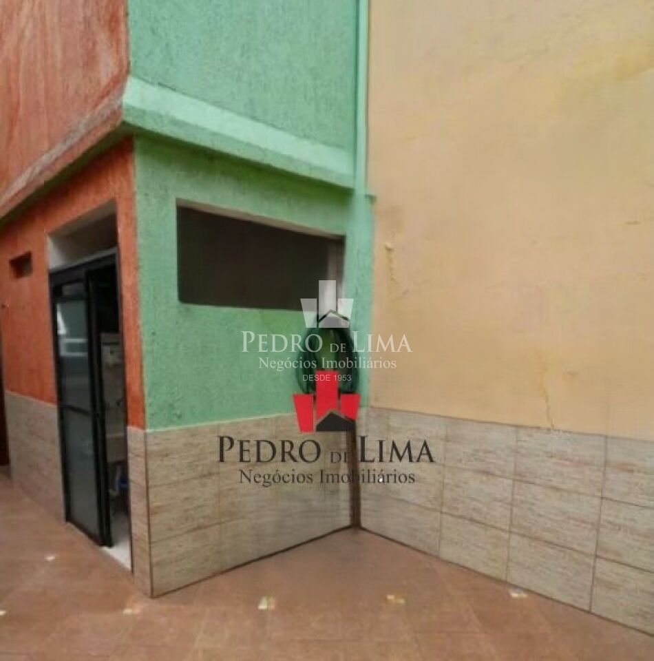 Sobrado Residencial de 2 Dormitórios e uma Vaga a uma Distância de 250 metros do Metrô Carrão
