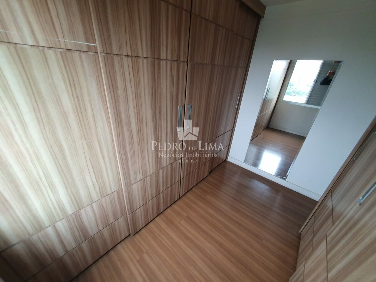 Apartamento no Tatuapé a 100 m do Metrô Carrão, 60m², 2 quartos, 1 banheiro e 1 vaga