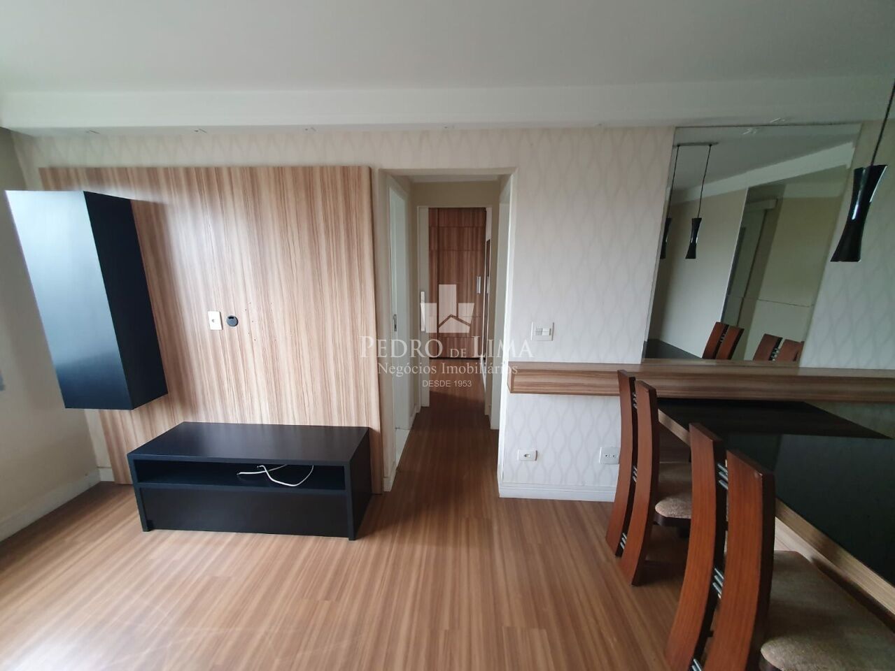 Apartamento no Tatuapé a 100 m do Metrô Carrão, 60m², 2 quartos, 1 banheiro e 1 vaga