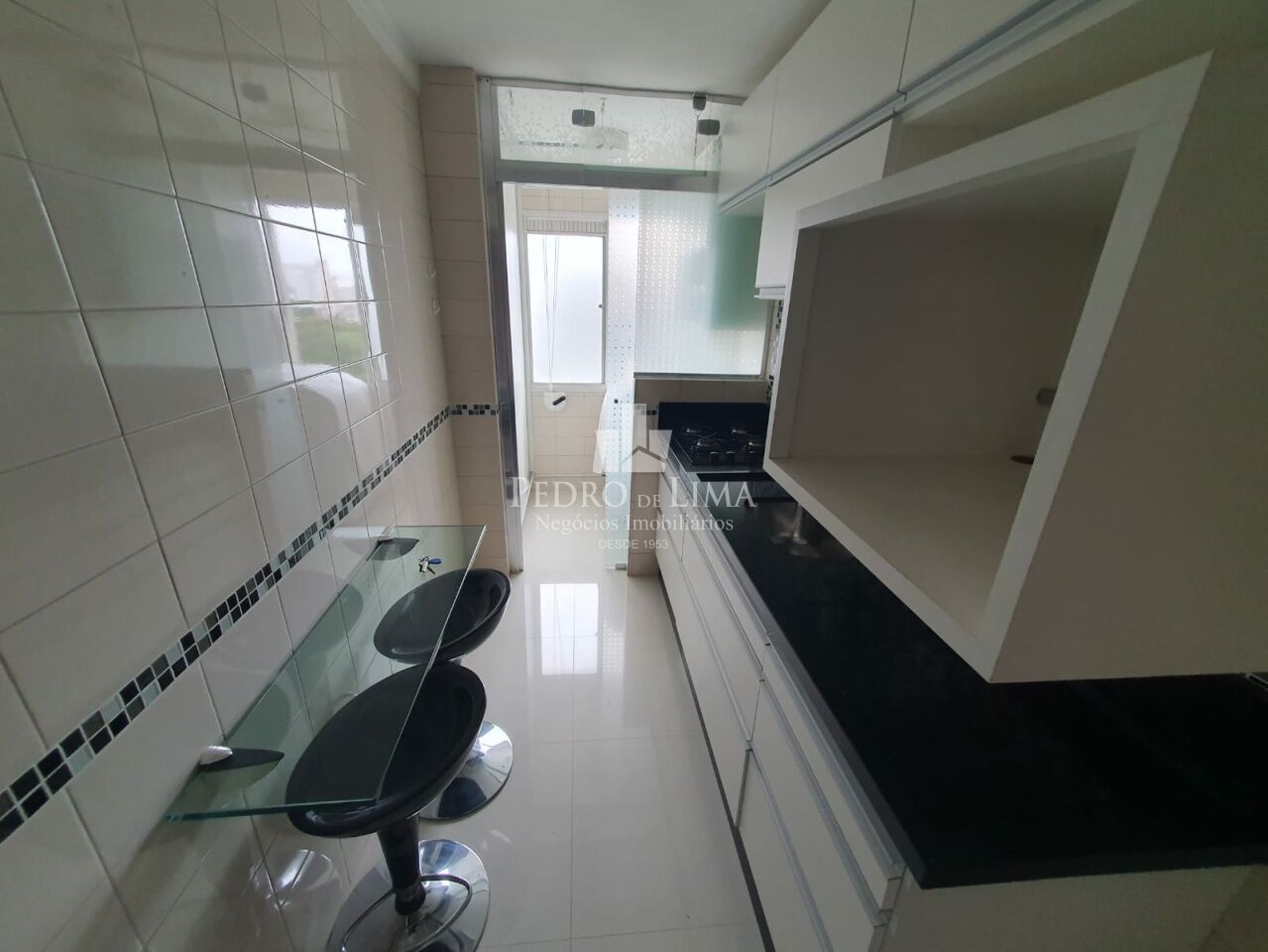 Apartamento no Tatuapé a 100 m do Metrô Carrão, 60m², 2 quartos, 1 banheiro e 1 vaga
