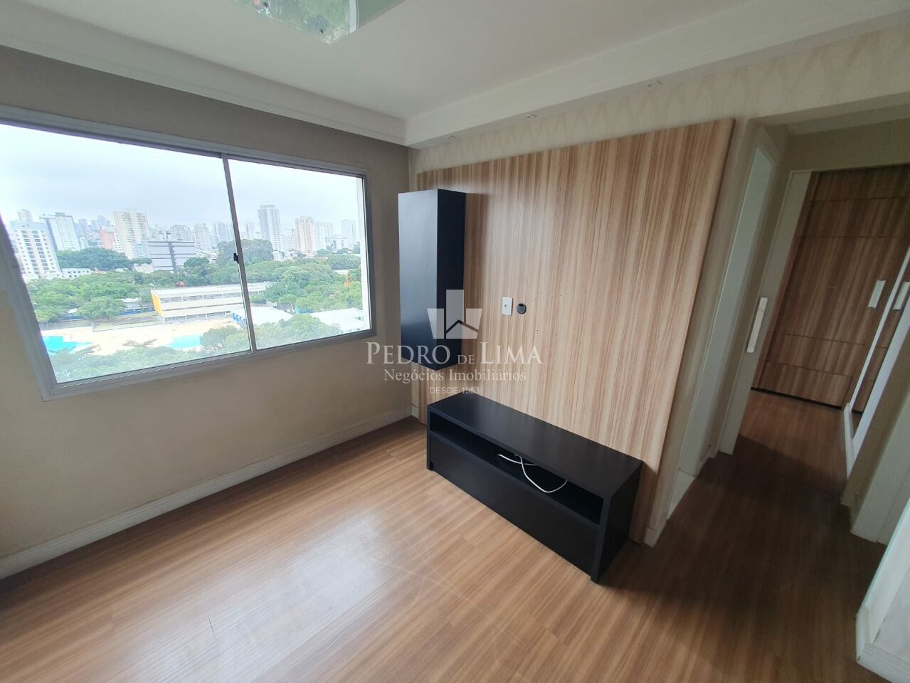 Apartamento no Tatuapé a 100 m do Metrô Carrão, 60m², 2 quartos, 1 banheiro e 1 vaga