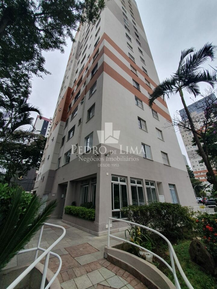 Apartamento no Tatuapé a 100 m do Metrô Carrão, 60m², 2 quartos, 1 banheiro e 1 vaga