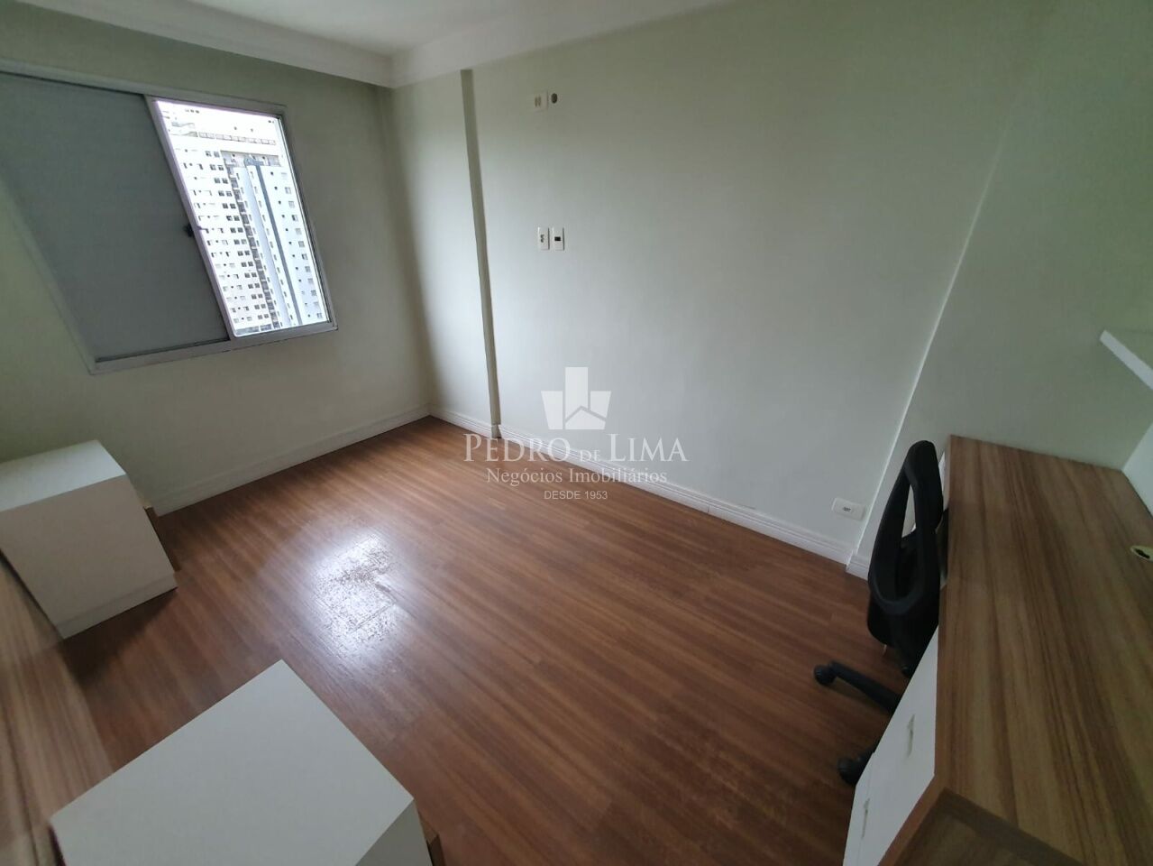 Apartamento no Tatuapé a 100 m do Metrô Carrão, 60m², 2 quartos, 1 banheiro e 1 vaga