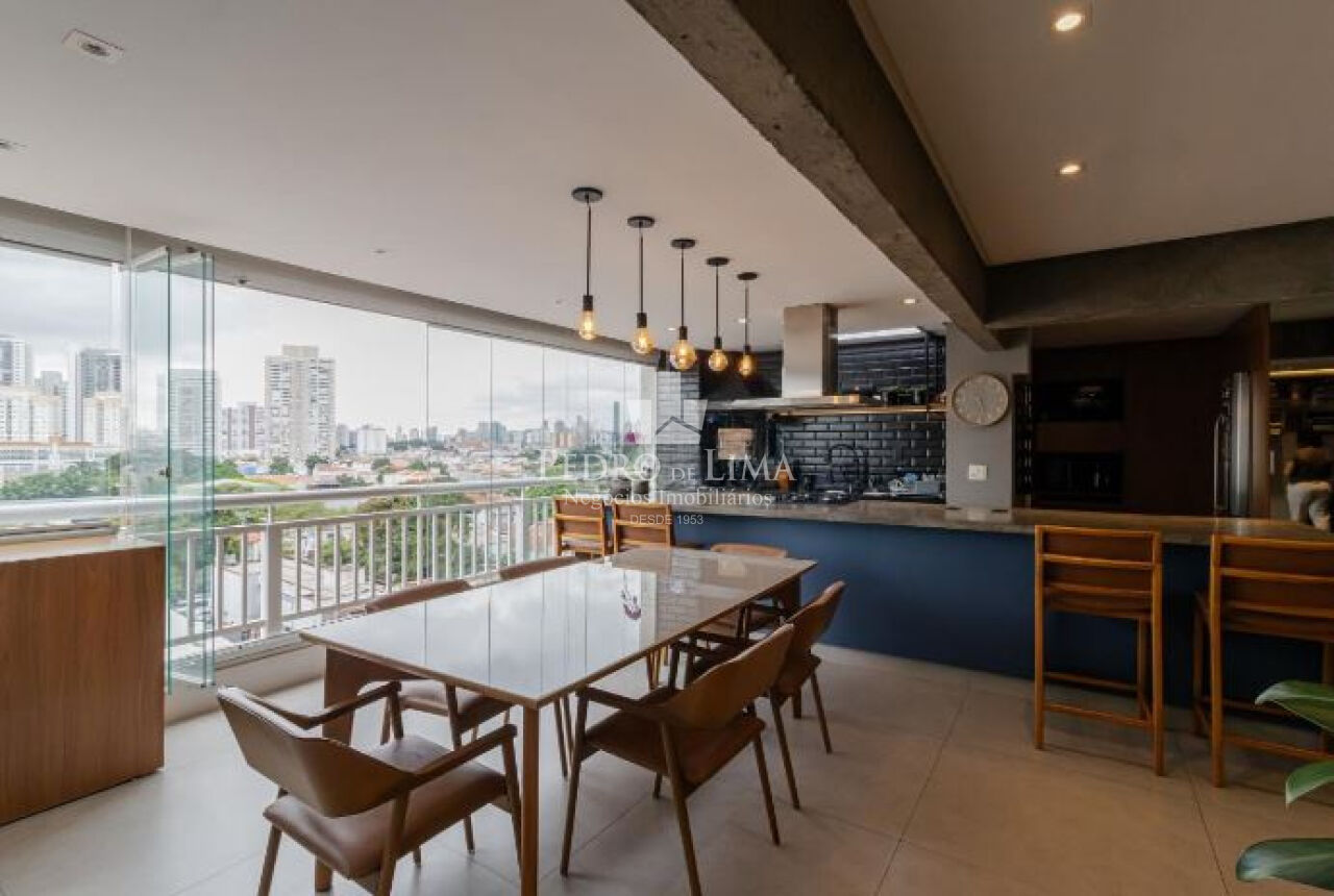 imagem do imovel Apartamento na Mooca, reformado, 104m², 3 dormitórios sendo 1 suíte, 2 vagas, varanda gourmet. ref: TP30633