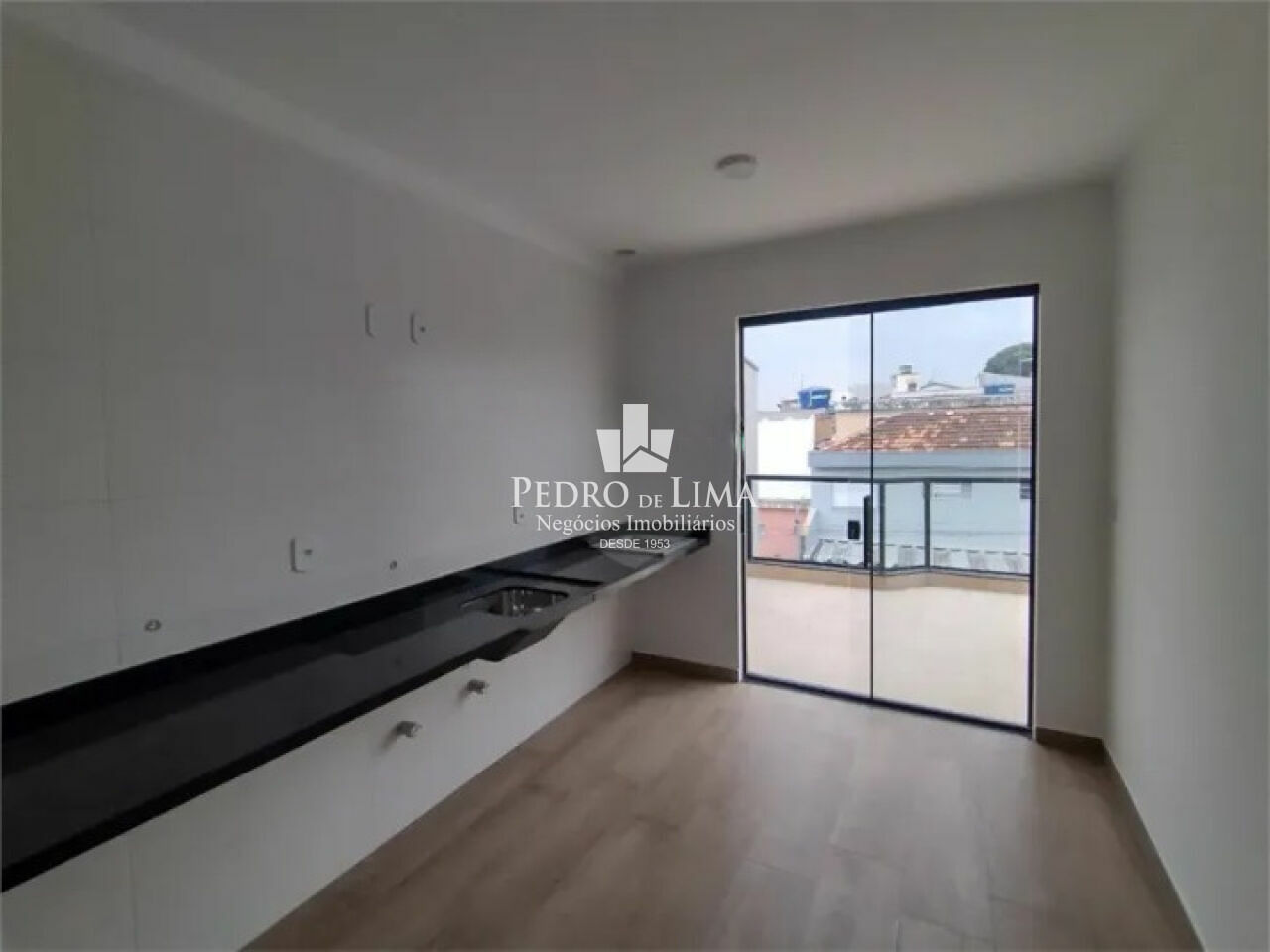 Sobrado 3 dormitorios sendo 1 suite 2 vagas de garagem na Vila Carrão