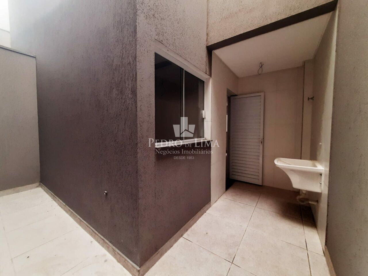 Sobrado em Condomínio, 3 quartos, 1 suíte, 2 vagas, Vila Guilhermina