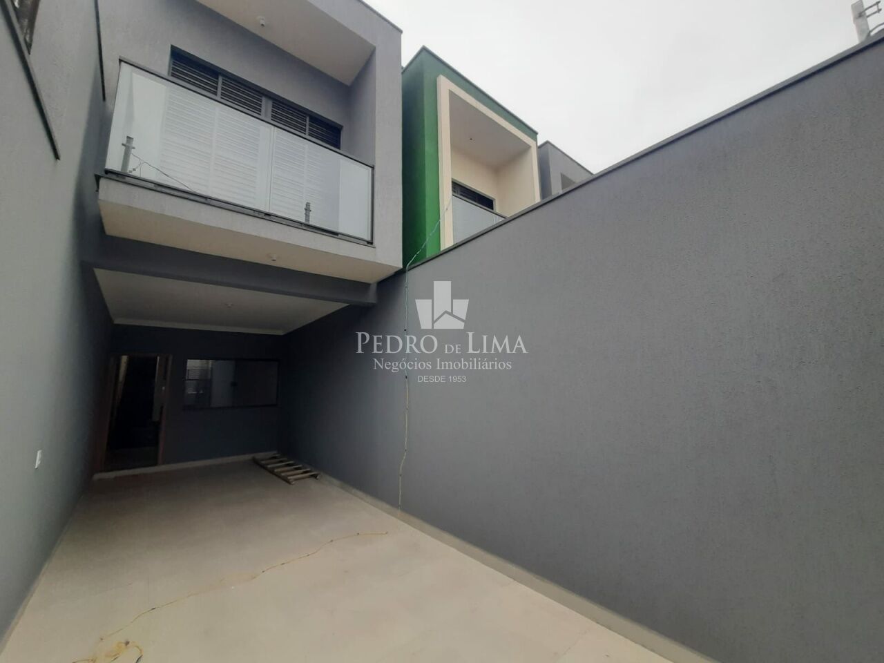 Sobrado Frontal, 3 quartos, 1 suíte, 2 vagas, Jardim Vila Formosa
