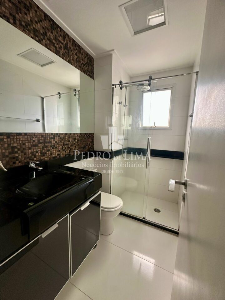 Apartamento co 4 dormitorios sendo 2 suites 3 vagas de garagem  EVIDENCE BELEM