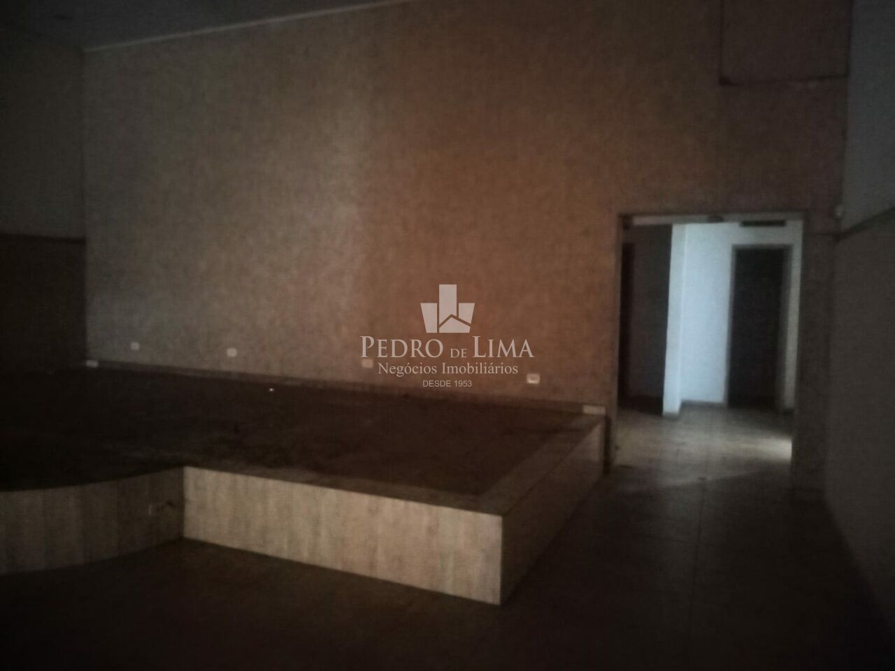 Galpão comercial com com área construída 228m² no Tatuapé próximo a Avenida Conselheiro Carrão