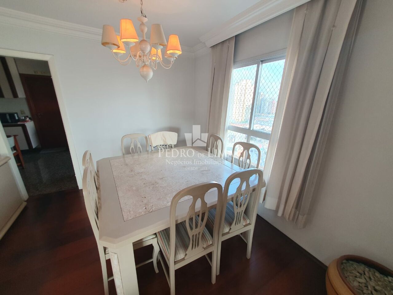 Apartamento no Tatuapé, 147m2, 3 quartos sendo 1 suíte, 1 vaga fixa e coberta 