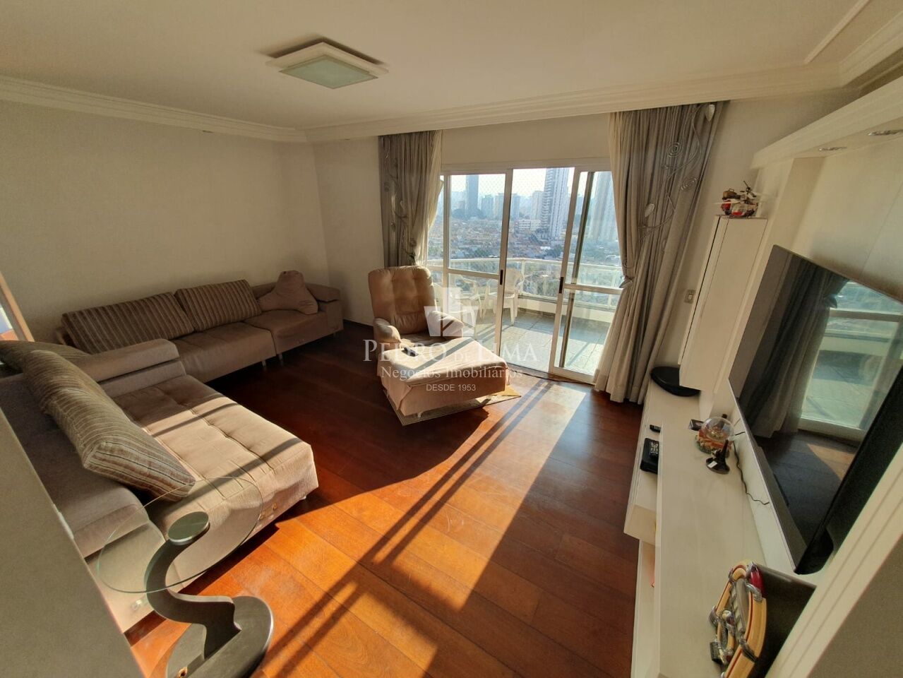 imagem do imovel Apartamento no Tatuapé, 147m2, 3 quartos sendo 1 suíte, 1 vaga fixa e coberta  ref: TP30676