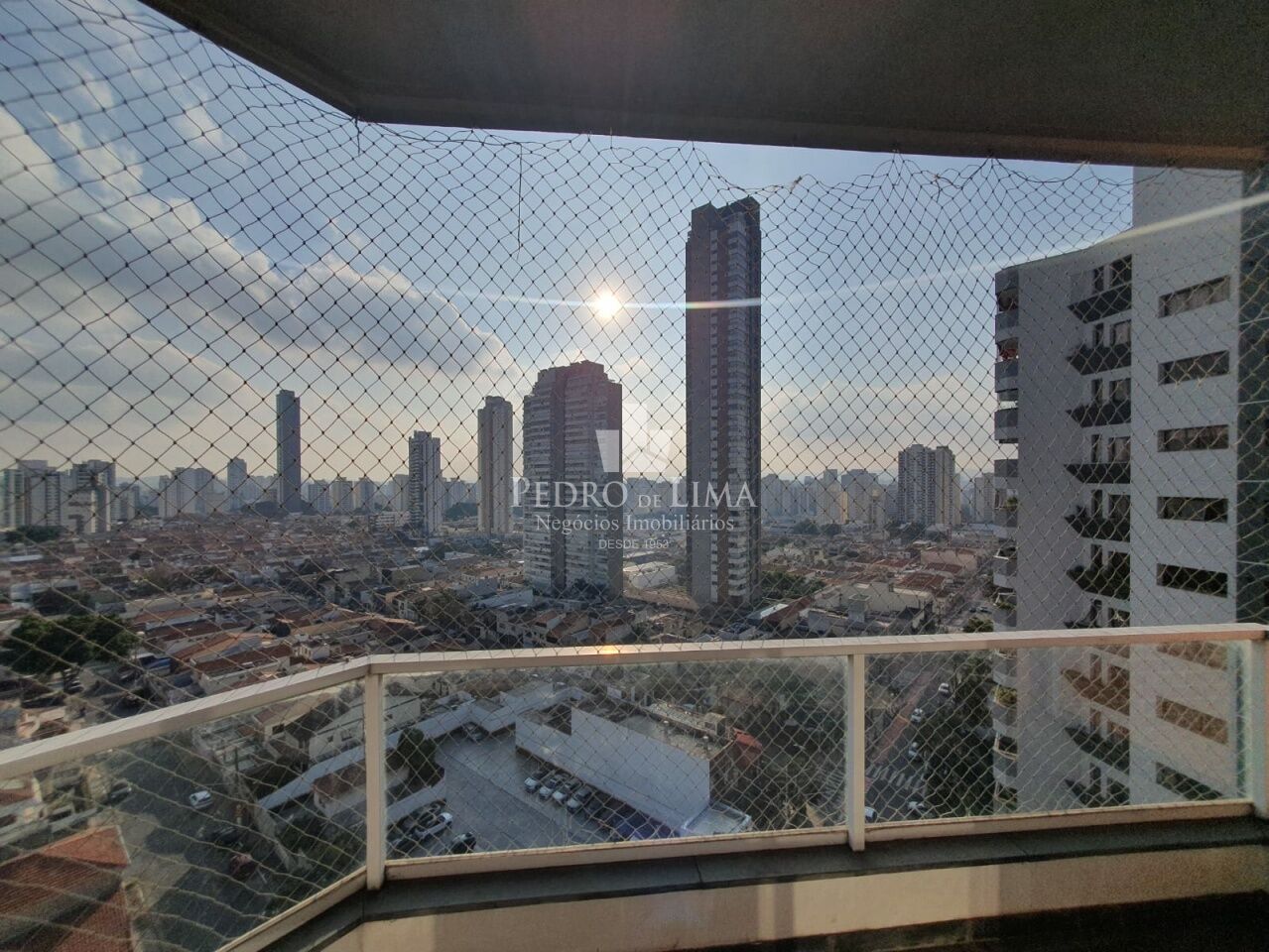Apartamento no Tatuapé, 147m2, 3 quartos sendo 1 suíte, 1 vaga fixa e coberta 