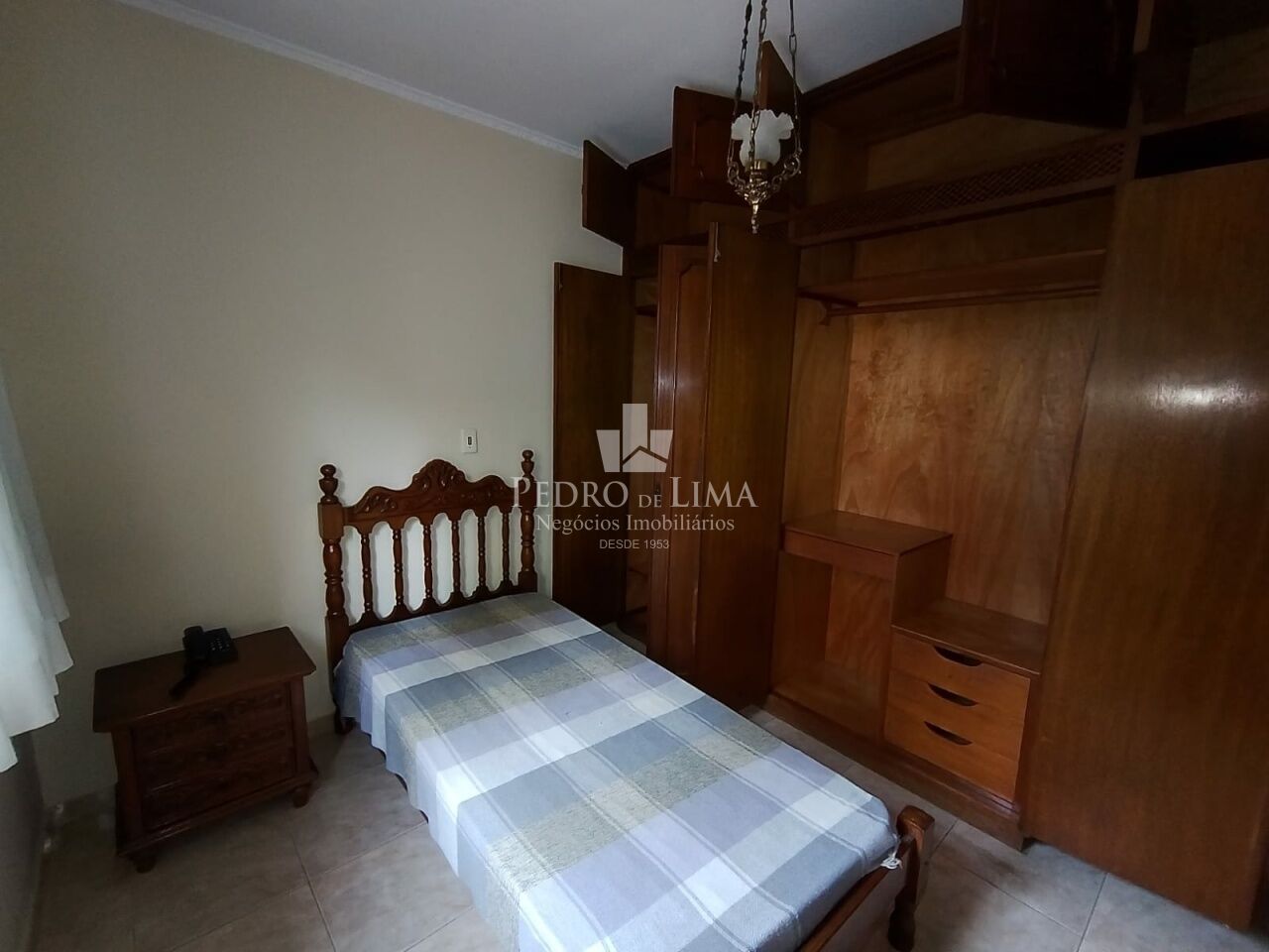 Sobrado Residencial de 3 Dormitórios,2 Vagas, Área Gourmet, Próximo ao Metrô Guilhermina