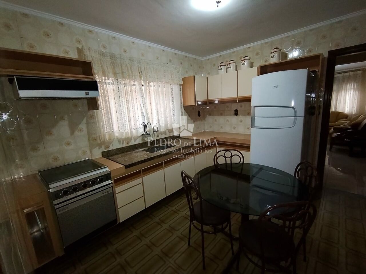 Sobrado Residencial de 3 Dormitórios,2 Vagas, Área Gourmet, Próximo ao Metrô Guilhermina