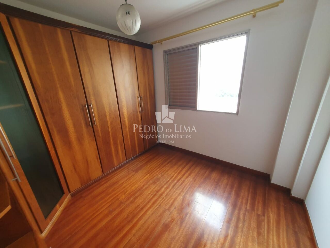Apartamento, 2 dormitórios região Anália Franco