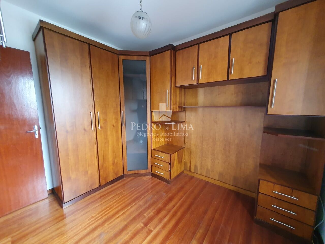 Apartamento, 2 dormitórios região Anália Franco