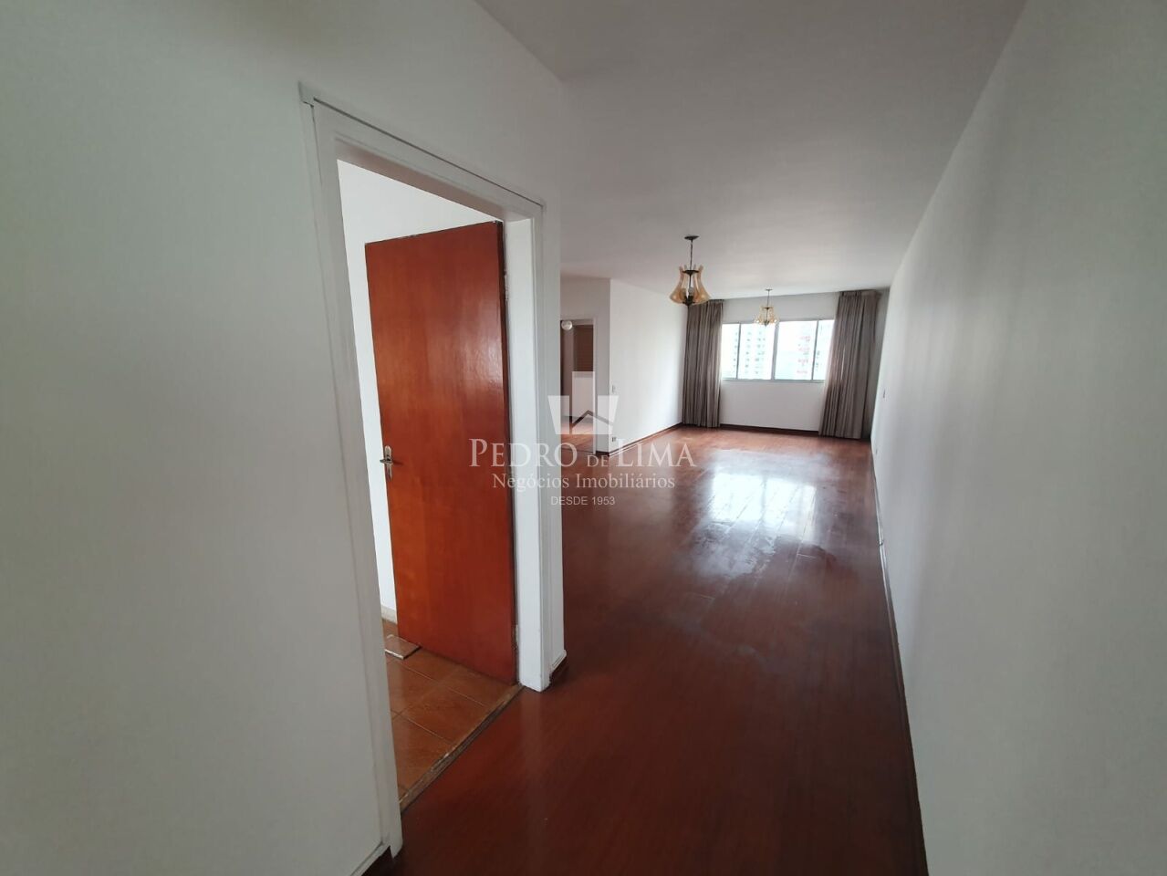 imagem do imovel Apartamento, 2 dormitórios região Anália Franco ref: TP30680