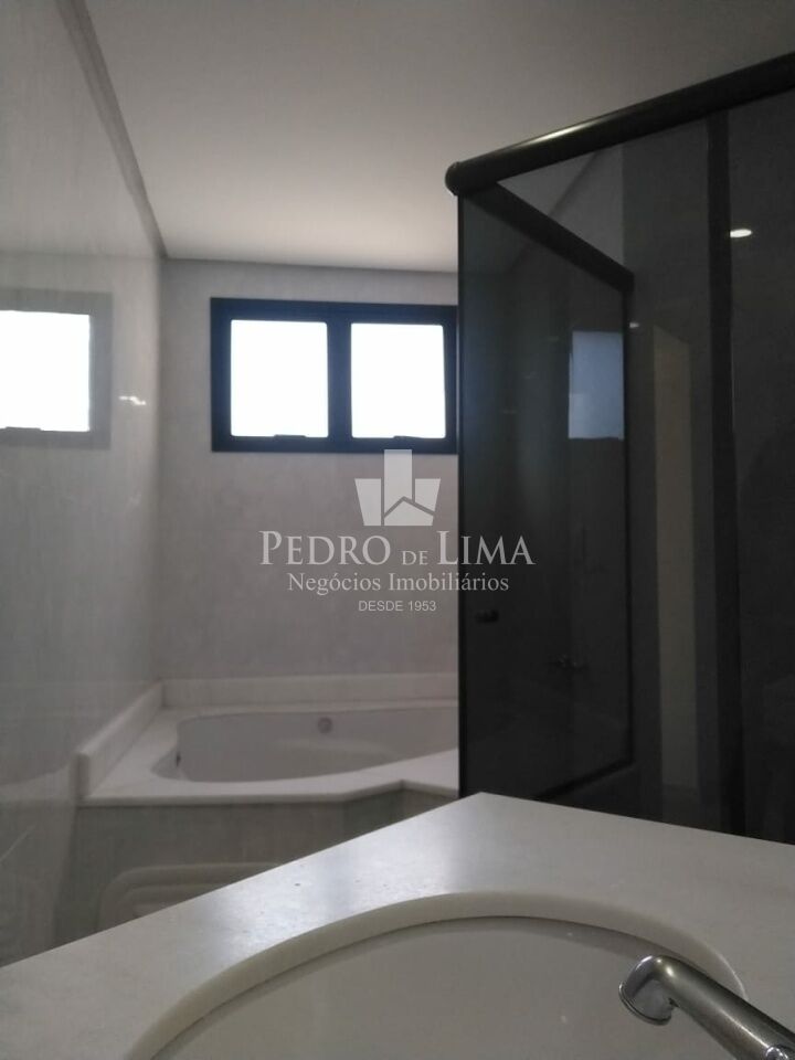 Apartamento  3 quartos sendo 1 suíte ,  3 banheiros, 2 vagas,  Condomínio Saint German Anália Franco