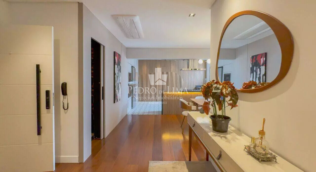 imagem do imovel Cobertura 256 m² Tatuapé 3 suítes , 3 vagas, mobiliado. ref: TP30726