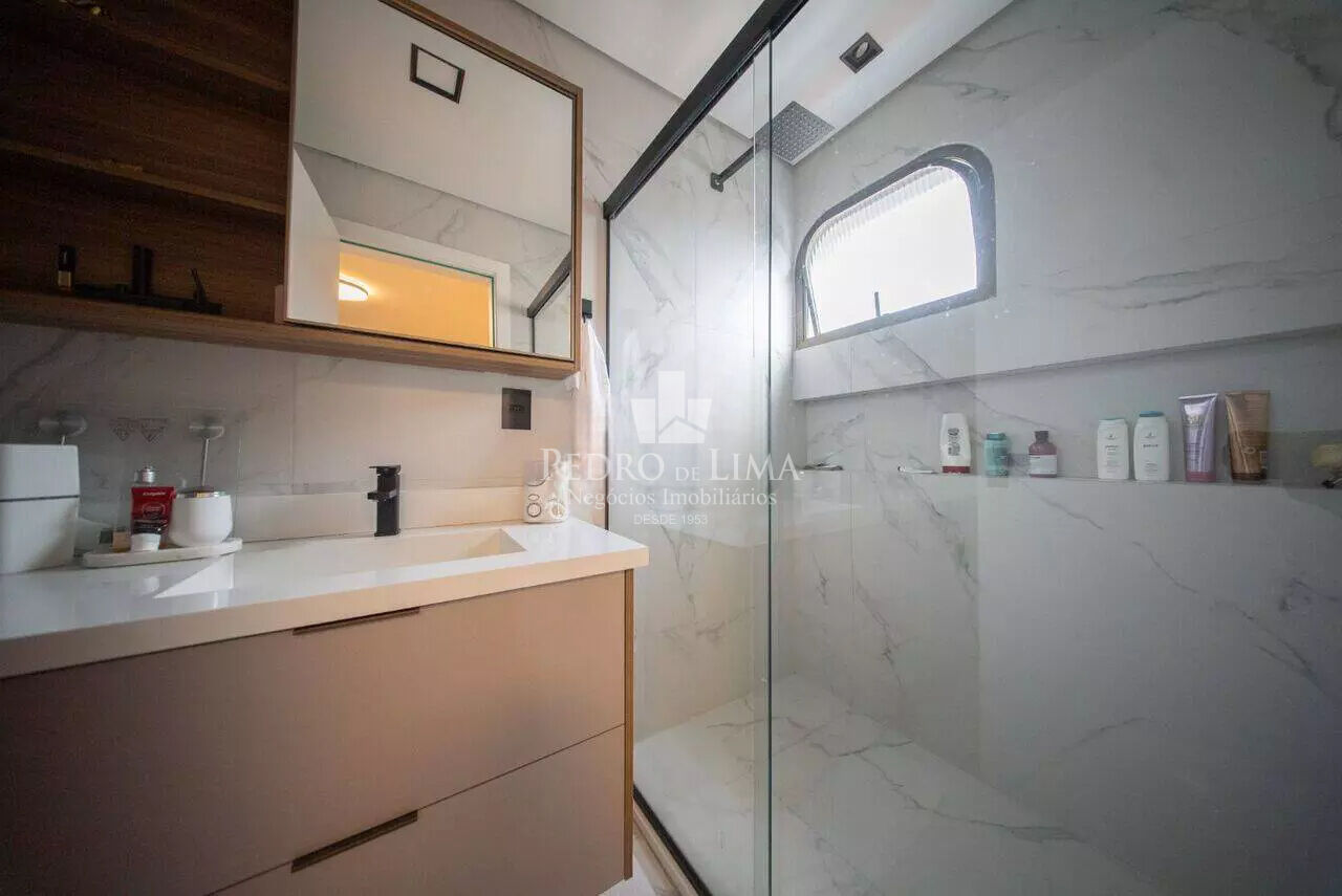 Cobertura 256 m² Tatuapé 3 suítes , 3 vagas, mobiliado.