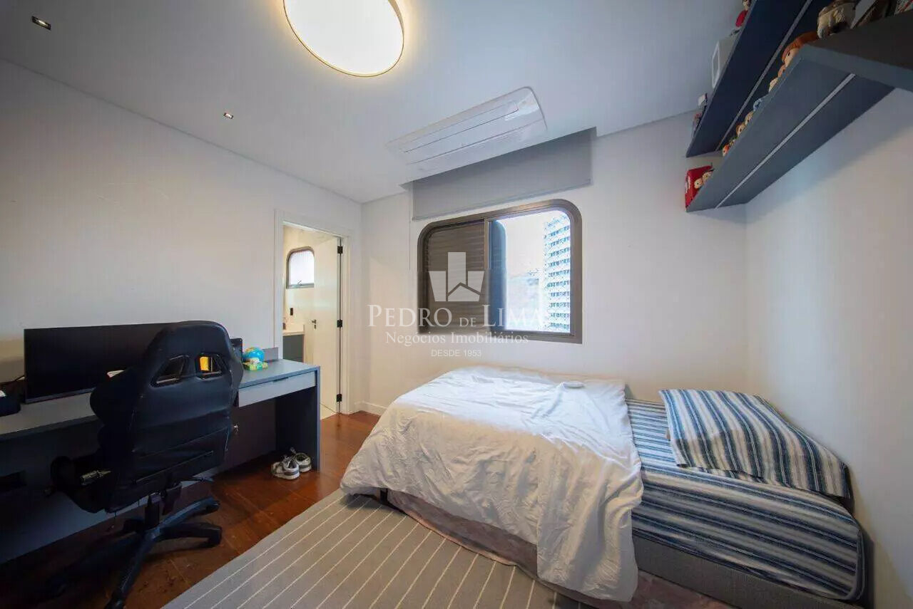 Cobertura 256 m² Tatuapé 3 suítes , 3 vagas, mobiliado.