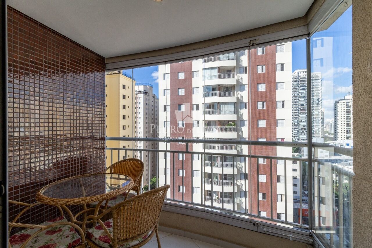 Lindo Apartamento no Tatuapé,  3  dormitórios , 1 suíte , 2 vagas, área  útil 72m²