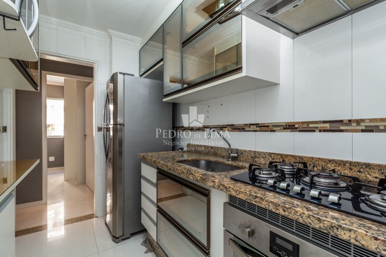 Lindo Apartamento no Tatuapé,  3  dormitórios , 1 suíte , 2 vagas, área  útil 72m²