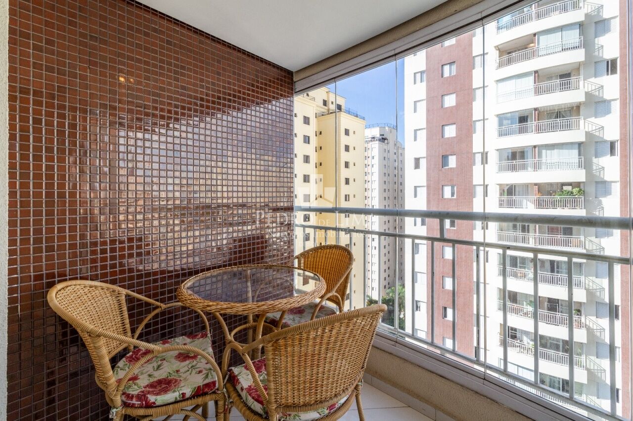 Lindo Apartamento no Tatuapé,  3  dormitórios , 1 suíte , 2 vagas, área  útil 72m²