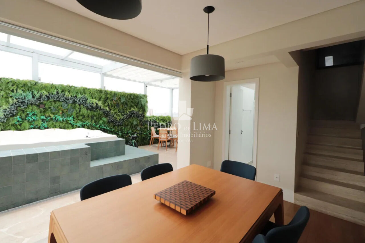 Cobertura Top House , porteira fechada, 2  suítes , 4  vagas, área  útil 220,00 m² 
