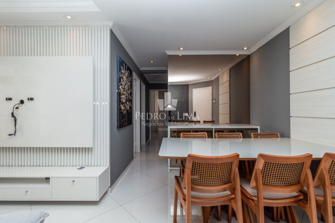 Cobertura Top House , porteira fechada, 2  suítes , 4  vagas, área  útil 220,00 m² 